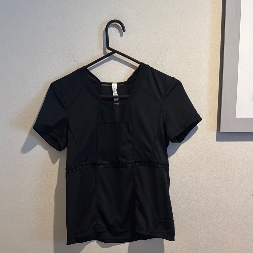 Lululemon Athletica Black Fitted Short Sleeve T-Shirt BikeWear Size 8